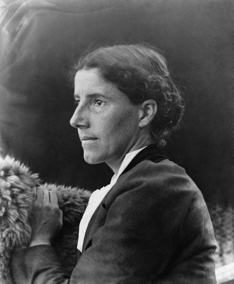 Charlotte Perkins Gilman hacia 1900.